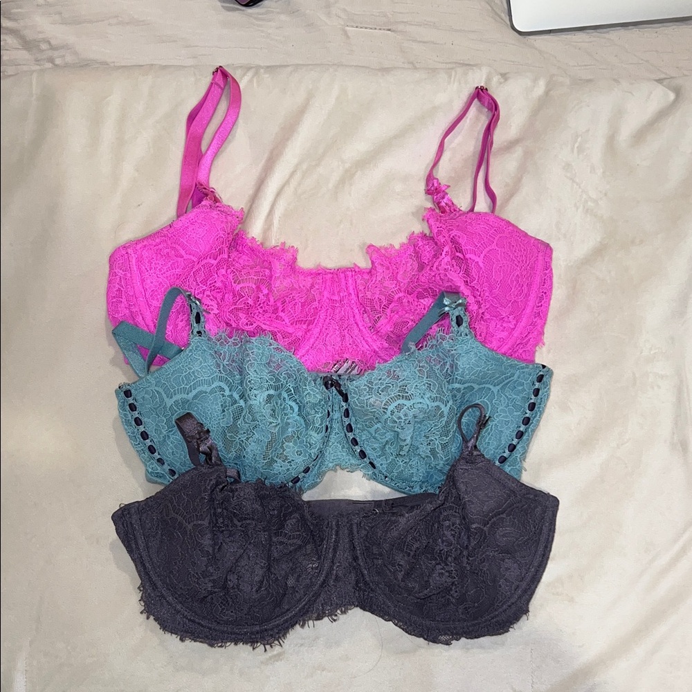 Victoria's Secret Lace Underwire Bra Trio - Hot Pink, Teal, Charcoal